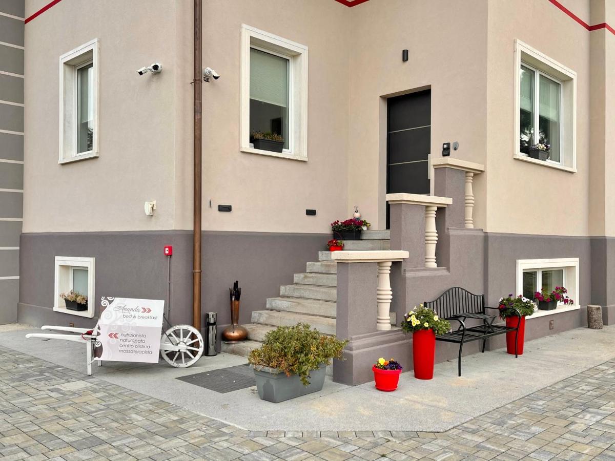 Casa Ananda Bed & Breakfast Ferno Екстериор снимка