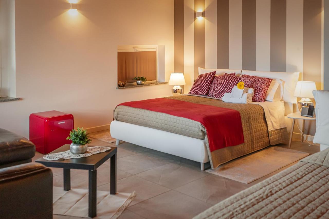 Casa Ananda Bed & Breakfast Ferno Екстериор снимка